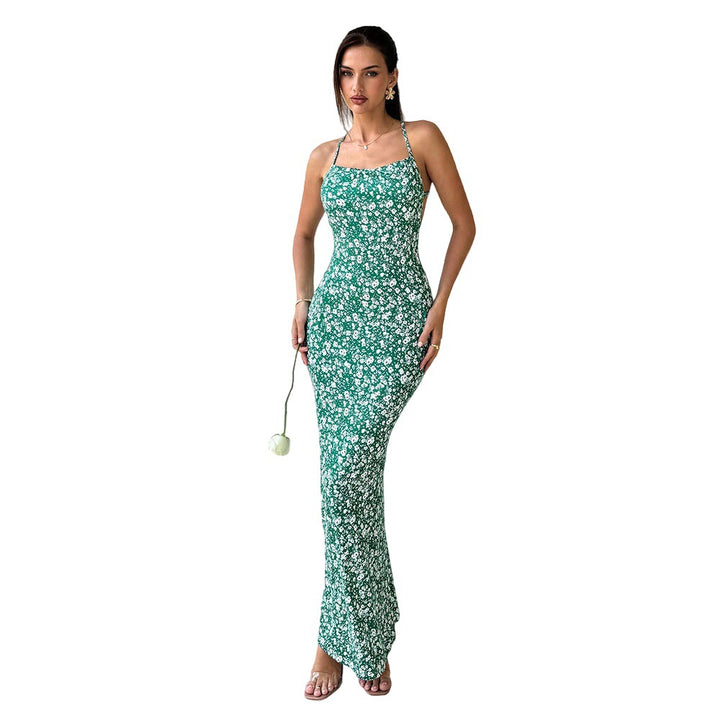Robe maxi pour femmes avec des bretelles spaghetti réglables et un détail imprimé floral Chic & Stil