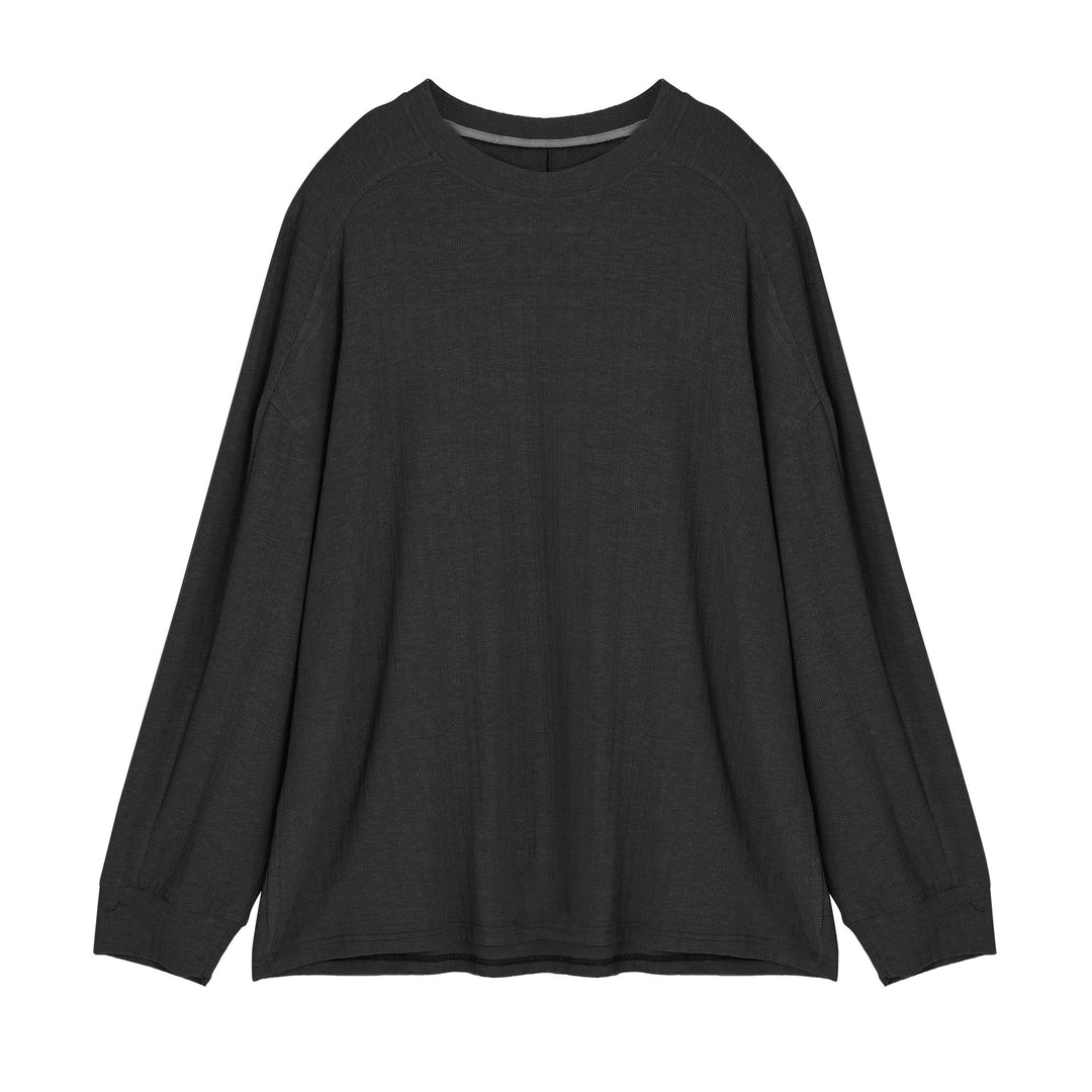 Casual long-sleeve t-shirt for women with an innovative cut and fine texture Lune London