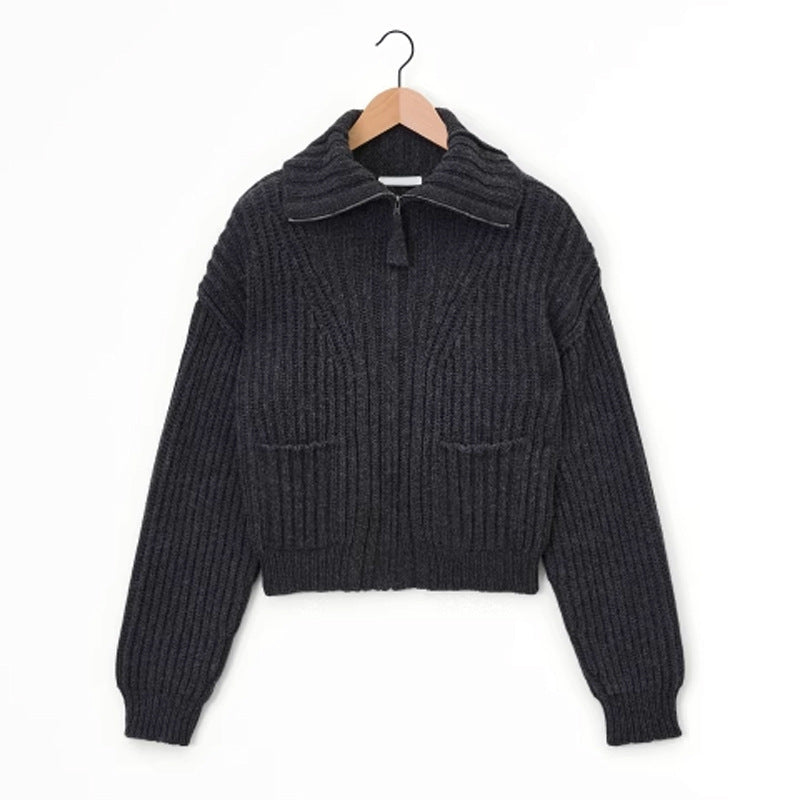 Pull en tricot épais pour femme avec col haut et poches pratiques Chic & Stil