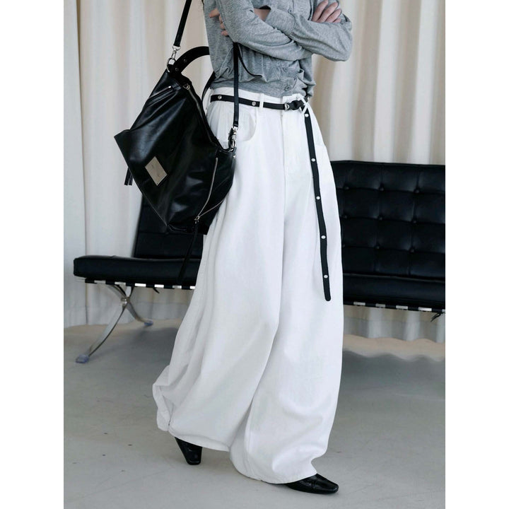 Women's baggy pants made of cotton denim with a high waist and wide leg Amarae