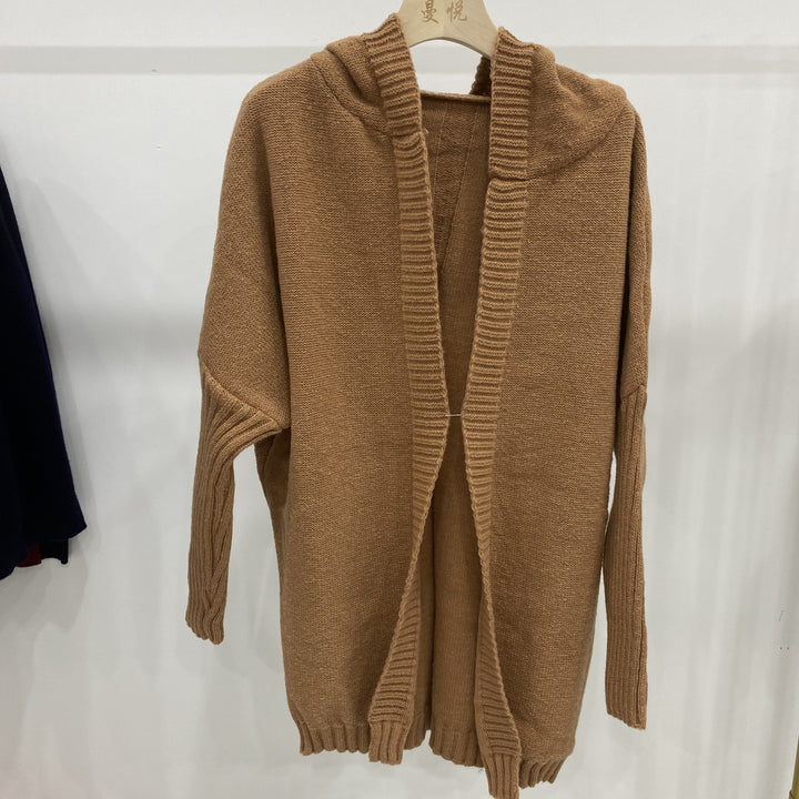 Ladies Casual Knit Sweater with Open Front and Fine Texture Lune London
