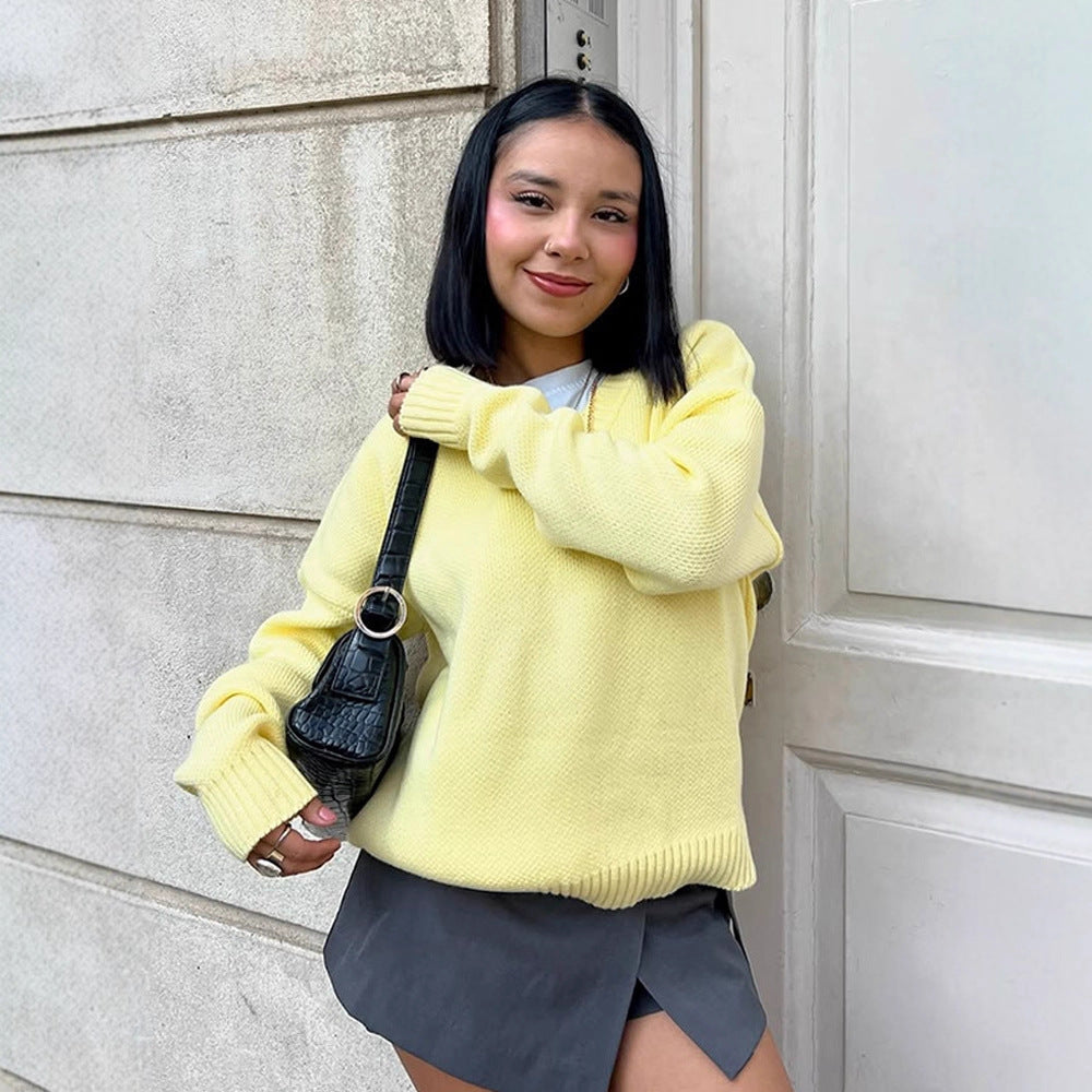 Women Oversize V-Neck Fine Knit Sweater with Structured Stitch Look and Ribbed Cuffs Amarae