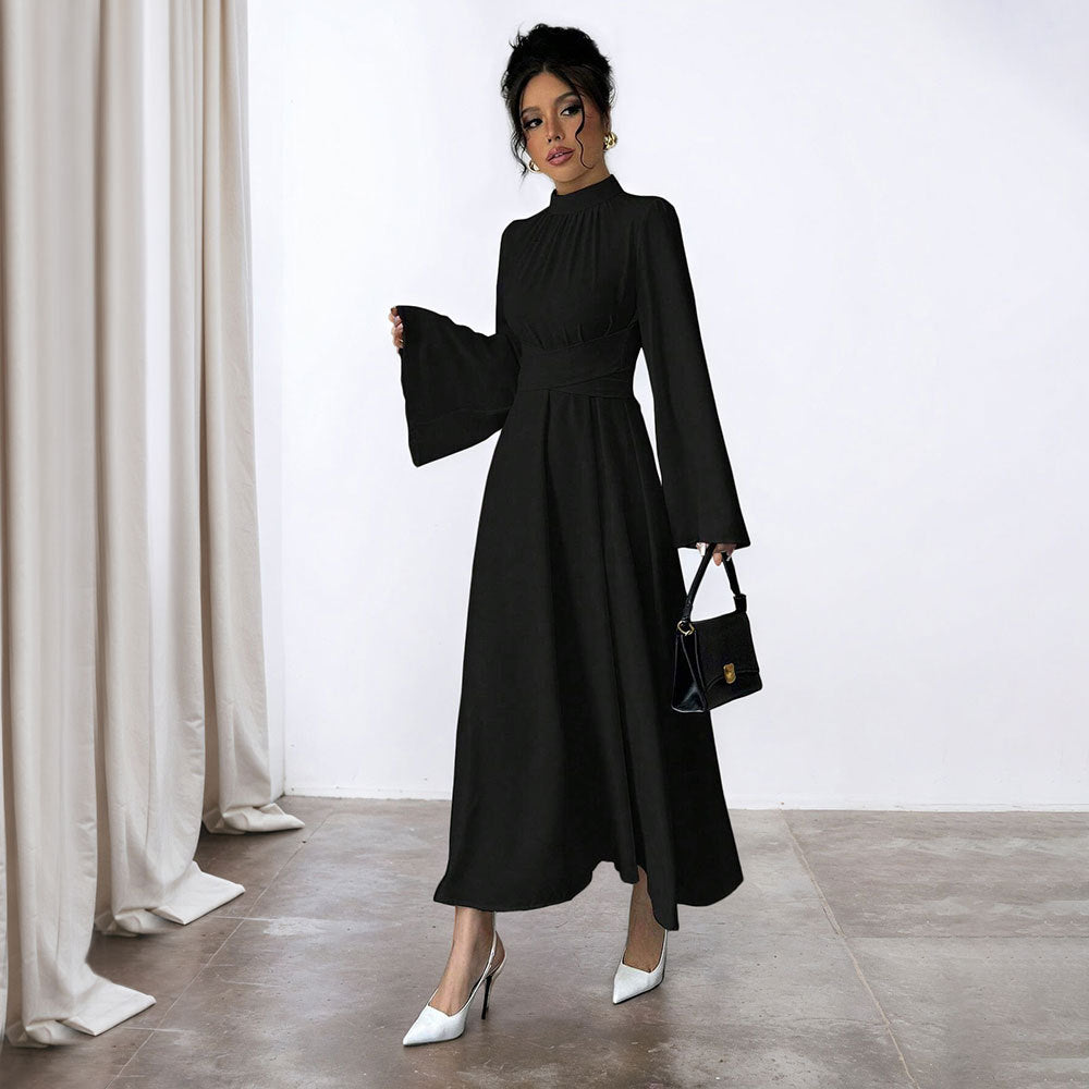 Robe maxi élégante pour femme avec manches fluides et col haut Chic & Stil