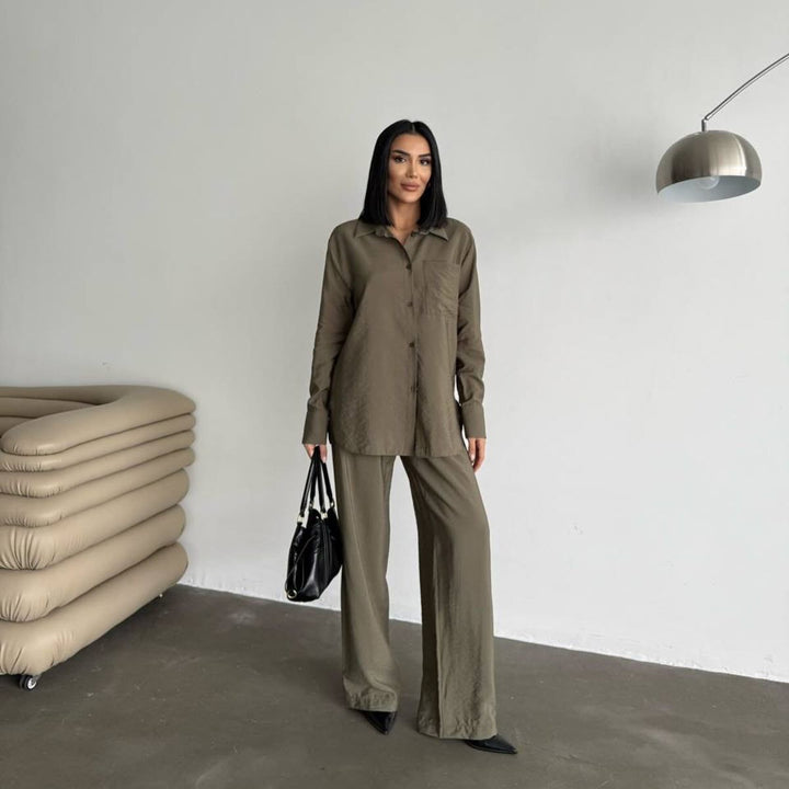 Silk long sleeve blouse for women with a fine texture Lune London