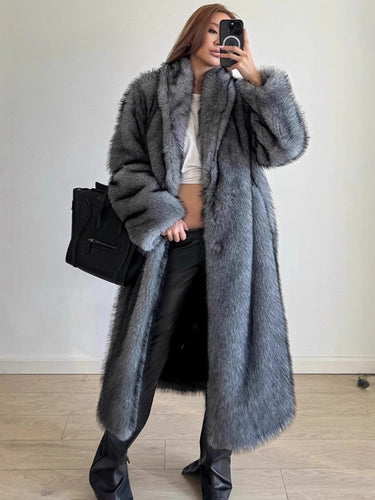 Women Elegant and Voluminous Faux Fur Coat Amarae