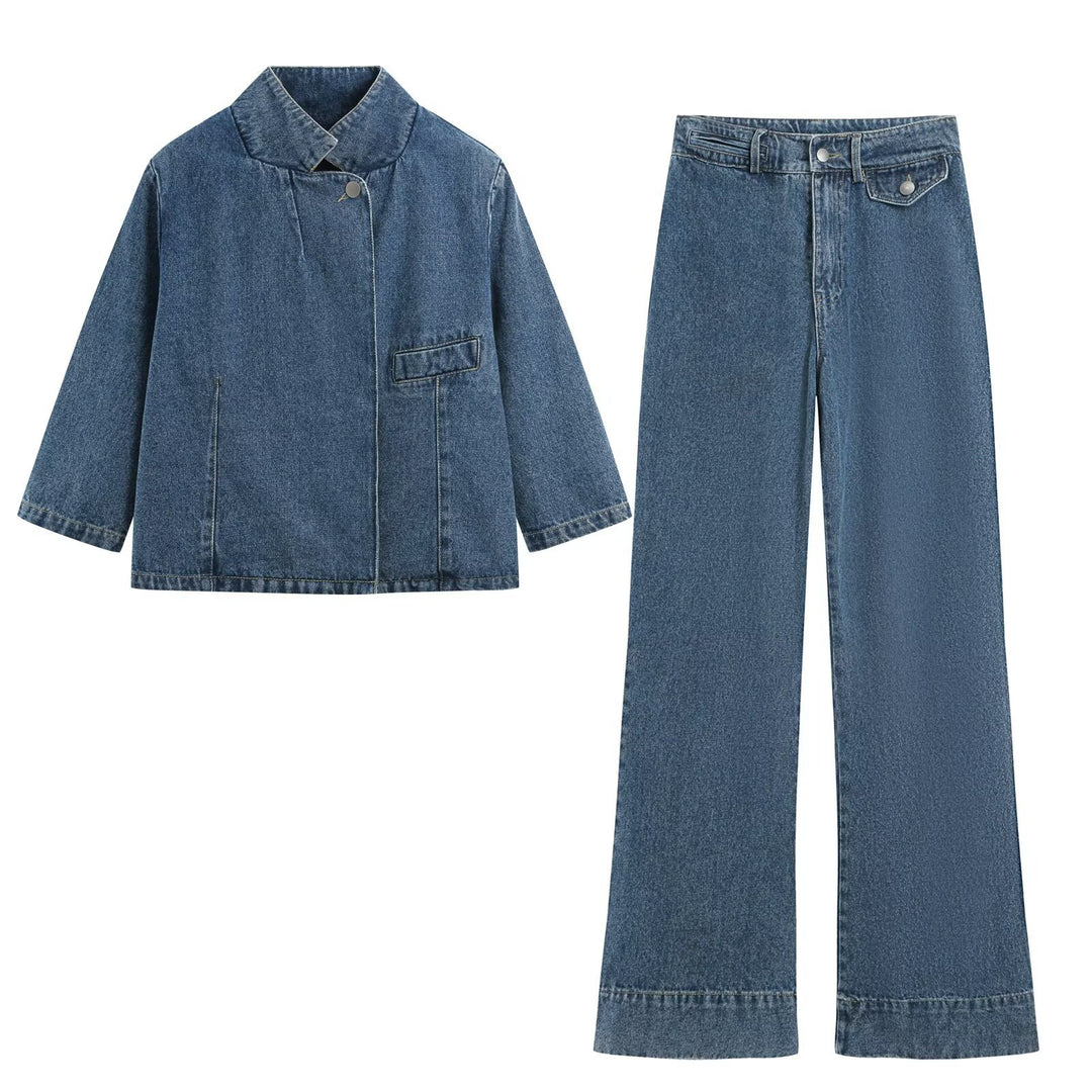 Women High-Waist Flare Jeans with Extra Wide Leg and Decorative Flap Amarae