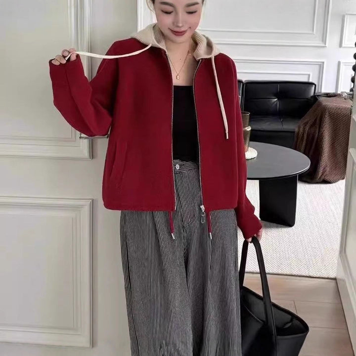 Veste matelassée à la mode pour femmes avec capuche et double zip Chic & Stil