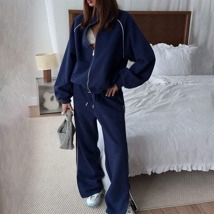 Women's sports jacket and chic jogging set