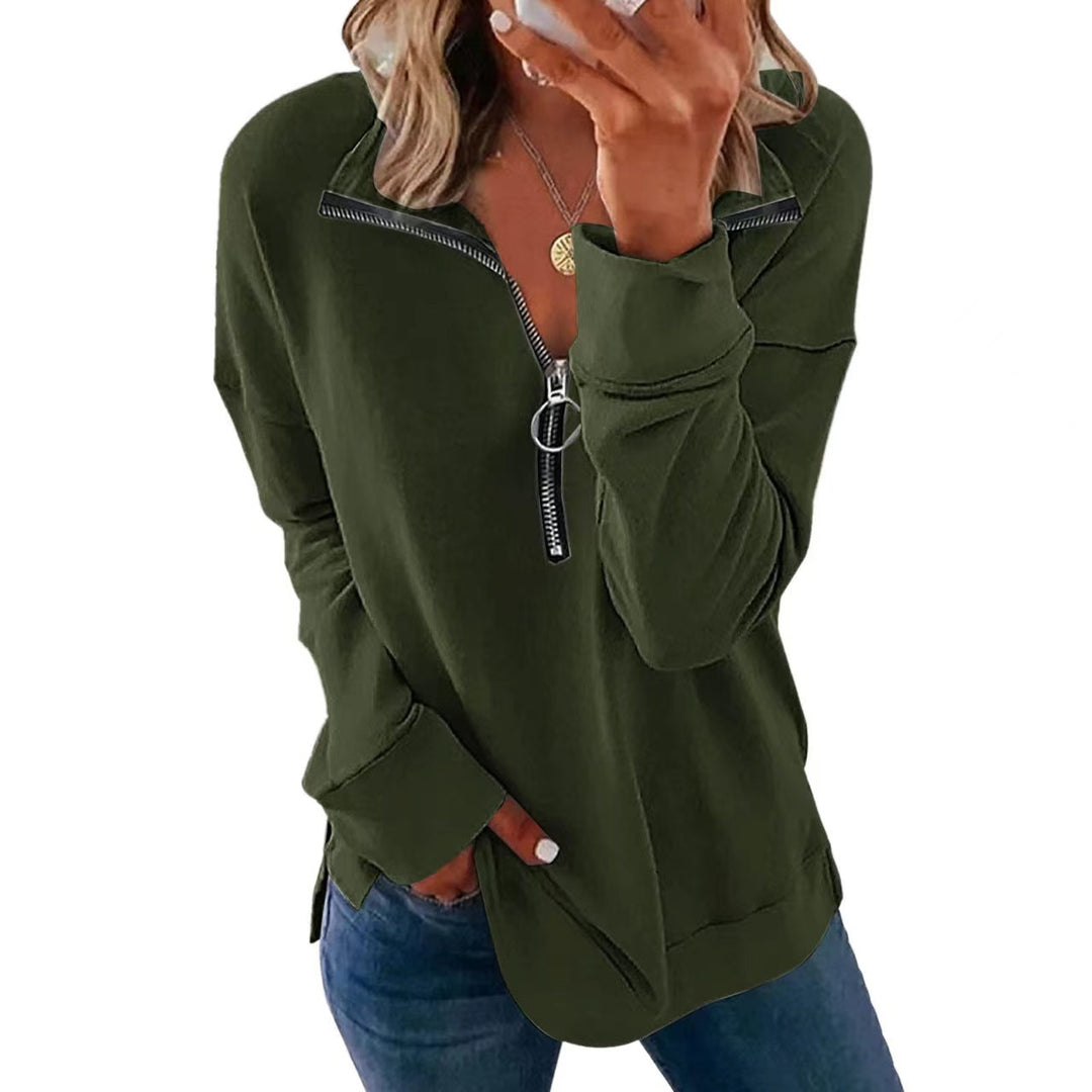 Casual women's sweatshirt with half-zip Lune London