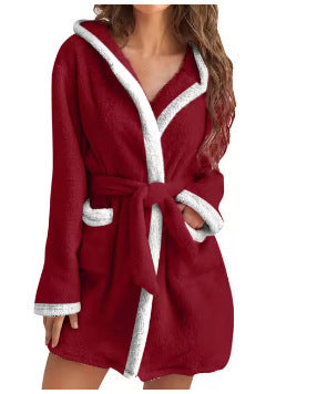 Ladies Cozy Fleece Bathrobe with Hood and Practical Pockets Lune London
