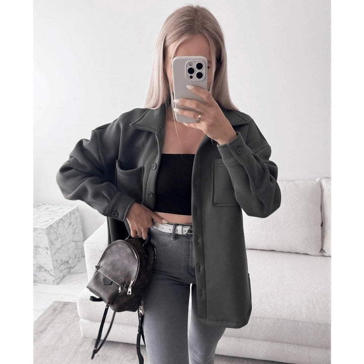 Casual overshirt jacket for women with practical pockets Lune London