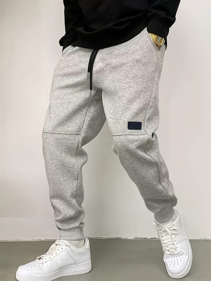 Casual jogger pants for men with elastic waistband and side pockets Lune London