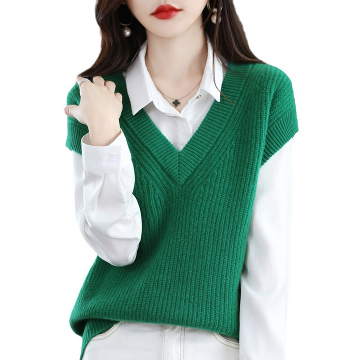 Ladies knitted top with V-neck and layered effect Lune London