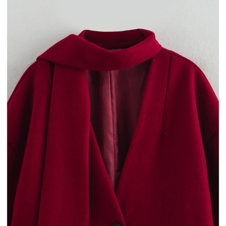 Transitional jacket for women with an innovative asymmetrical design and an elegant collar Lune London