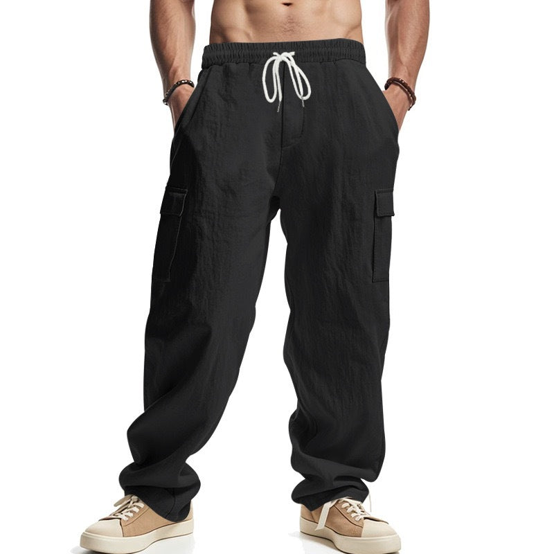 Men's cargo pants in practical and breathable material Lune London