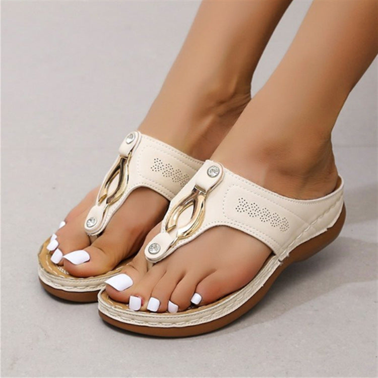 Elegant women's flip-flops with comfortable soles and trendy decorative detail Lune London
