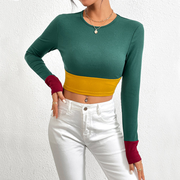 T-shirt court pour femmes avec design en bloc de couleur et manches longues Chic & Stil