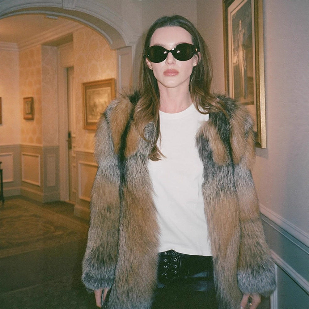 Women short cut oversized faux fur coat with voluminous shawl collar Amarae