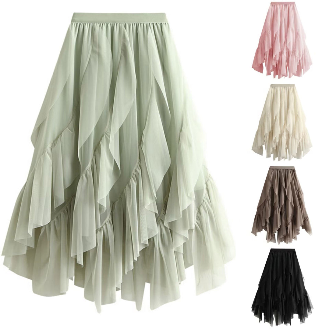 Voluminous tulle skirt for women with asymmetric hem and multi-layer design Lune London