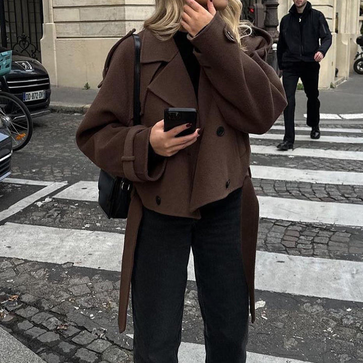 Cropped wool coat for women with double-breasted Amarae