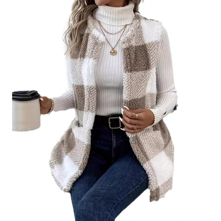 Ladies Stylish and Chic Checked Pattern Cozy Gilet