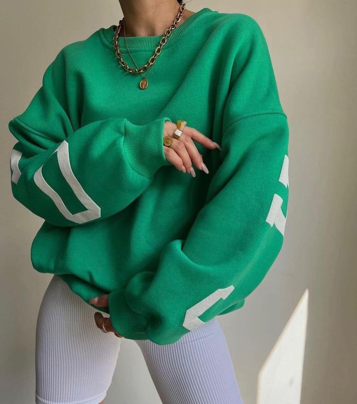 Oversized sweatshirt for women with Lune London logo catchy