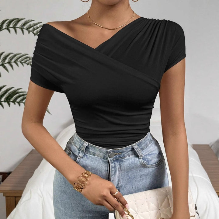 Rolled top for women with elegant cut Lune London