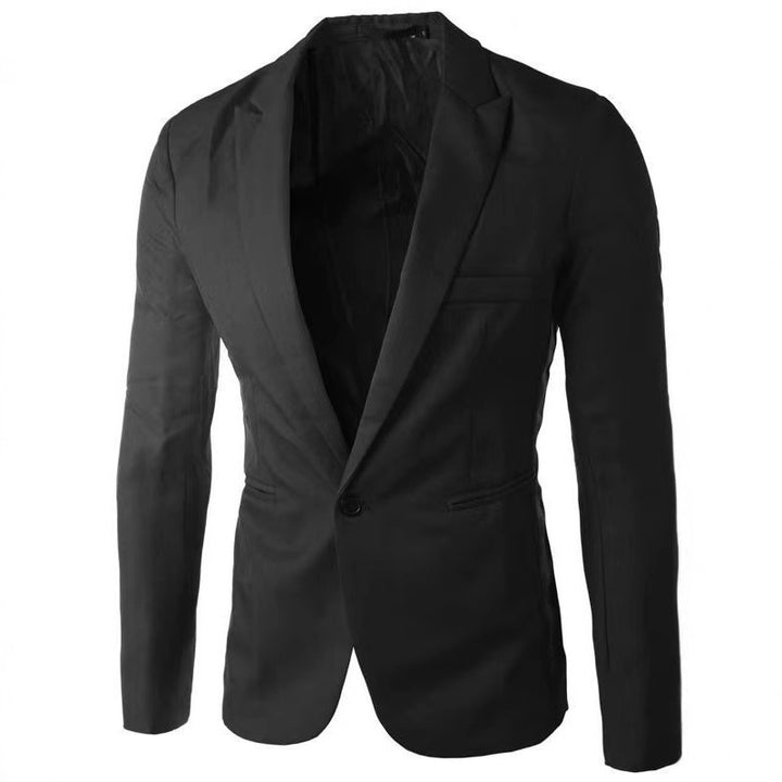 Elegant blazer for men with a slim fit and chic and stylish fine accents