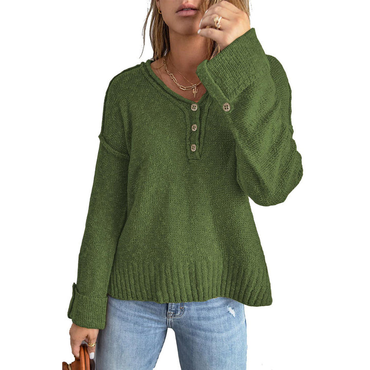 Chunky knit sweater for women with button placket and loose fit Lune London