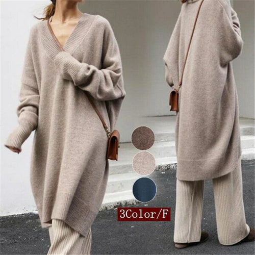 Comfortable knitted dress for women with V-neck and long sleeves Amarae