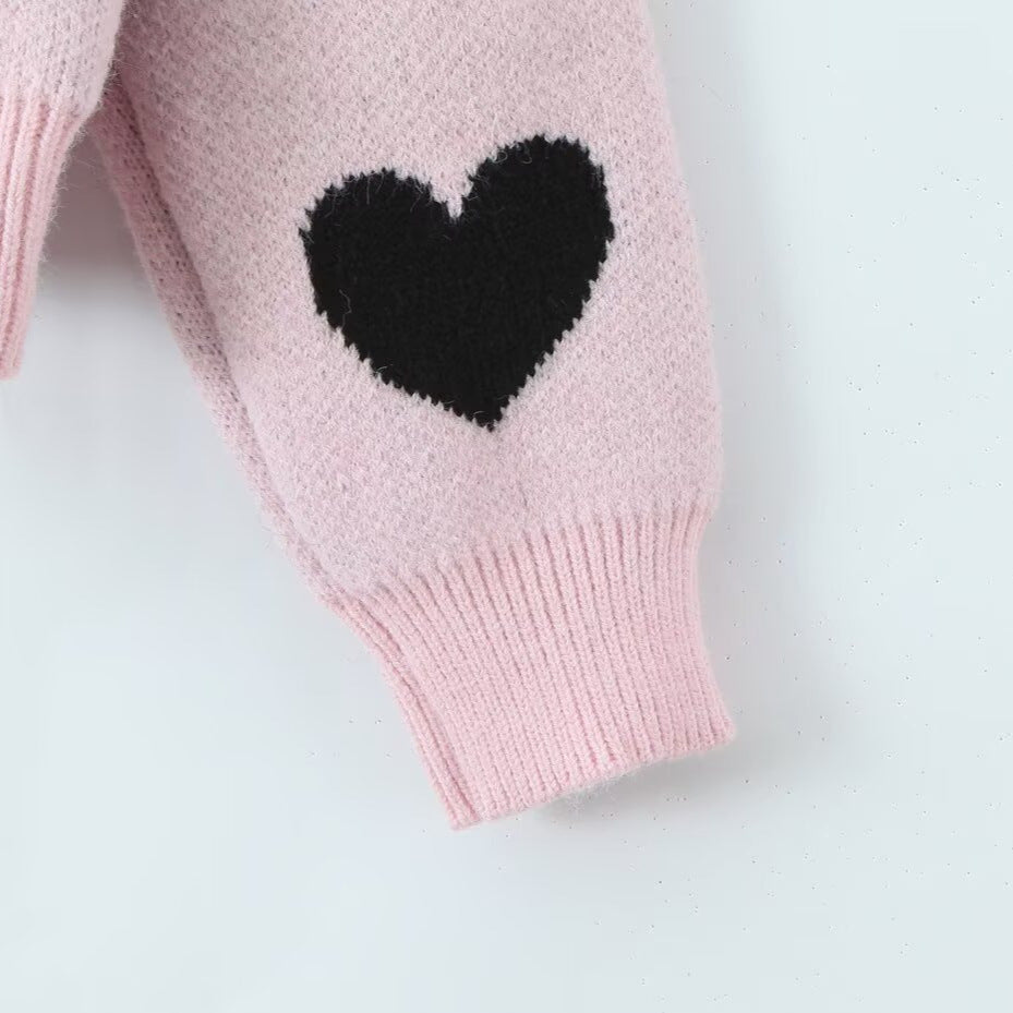 Women's heart intarsia sweater with round neck and relaxed fit Amarae