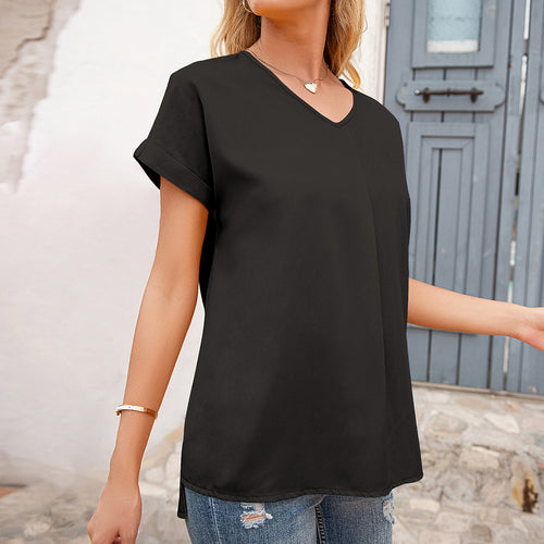 Elegant V-neck blouse for women with pleats and side slits Amarae