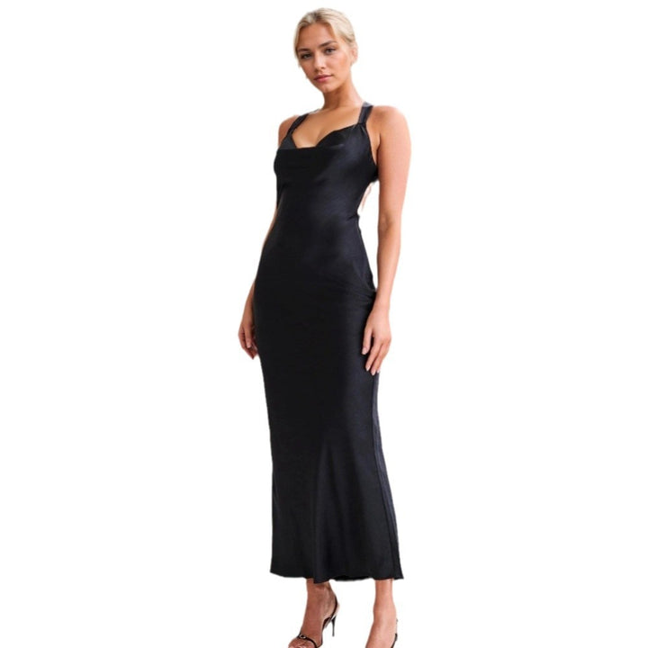 Robe de soirée longue élégante pour femmes avec décolleté plongeant et fines bretelles Chic & Stil