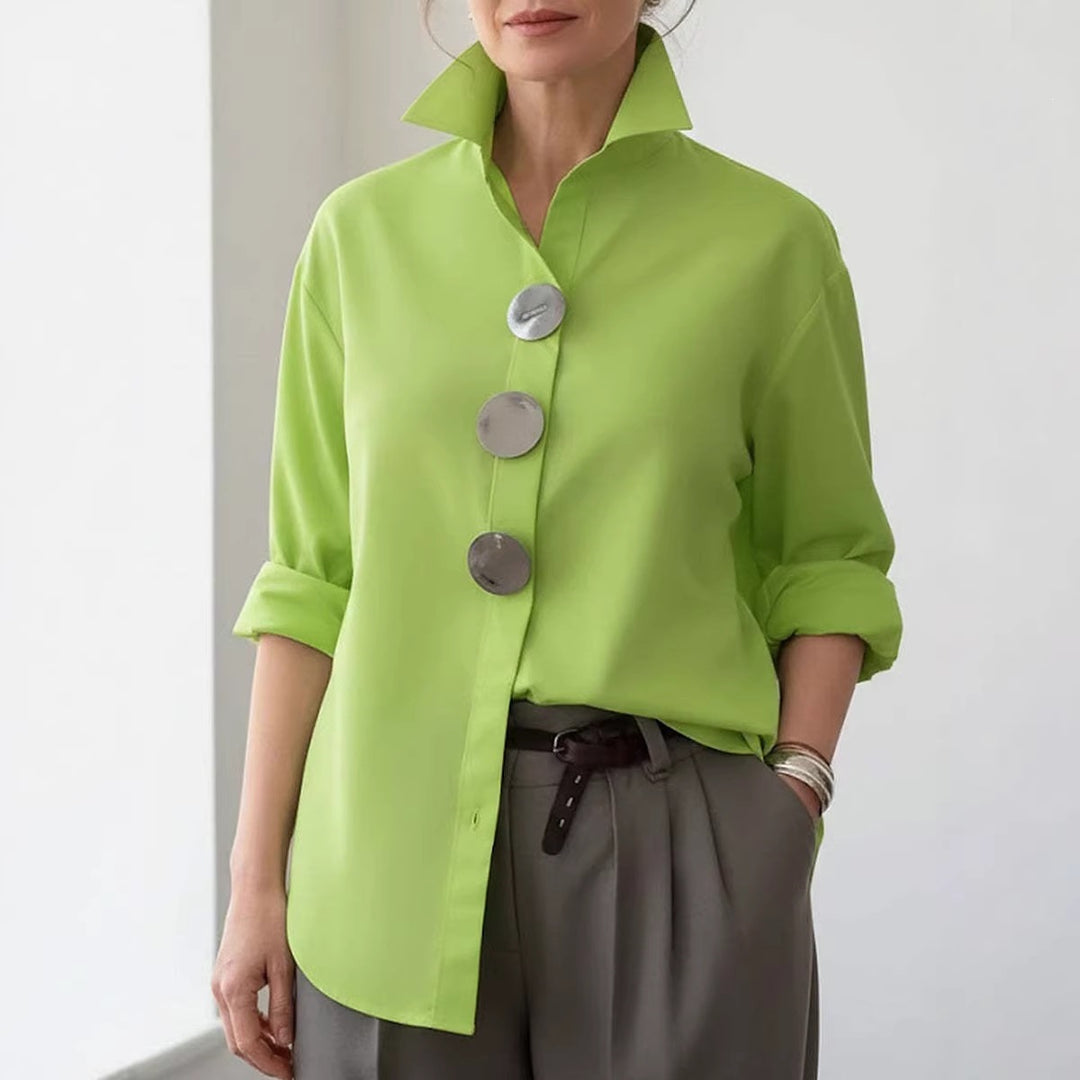 Women's stylish shirt with large button details and a chic standing collar Lune London