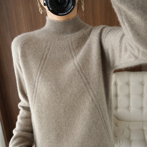 Cozy turtleneck sweater for women in fine material with a relaxed fit Amarae
