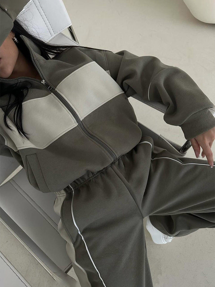 Ladies Fashion Sports Set with Color Block Design and Practical Zipper Lune London