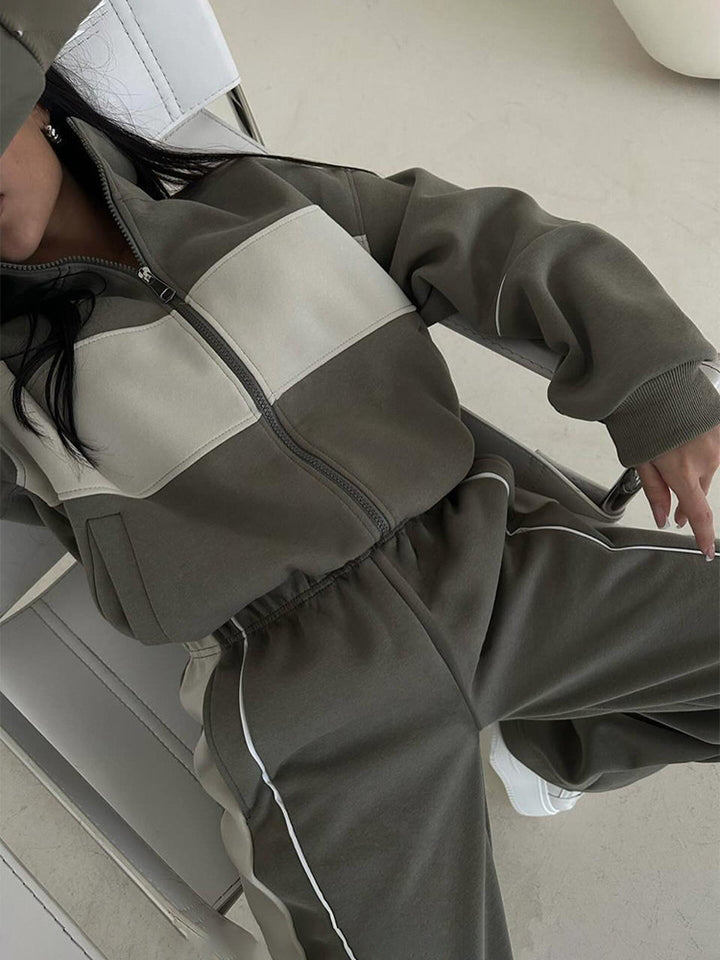 Ladies Fashion Sports Set with Color Block Design and Practical Zipper Lune London