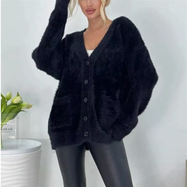 Ladies cardigan in cozy viscose with applied pockets Lune London