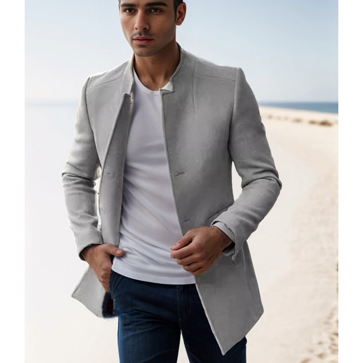 Elegant quilted jacket for men with a modern design featuring a high collar Lune London