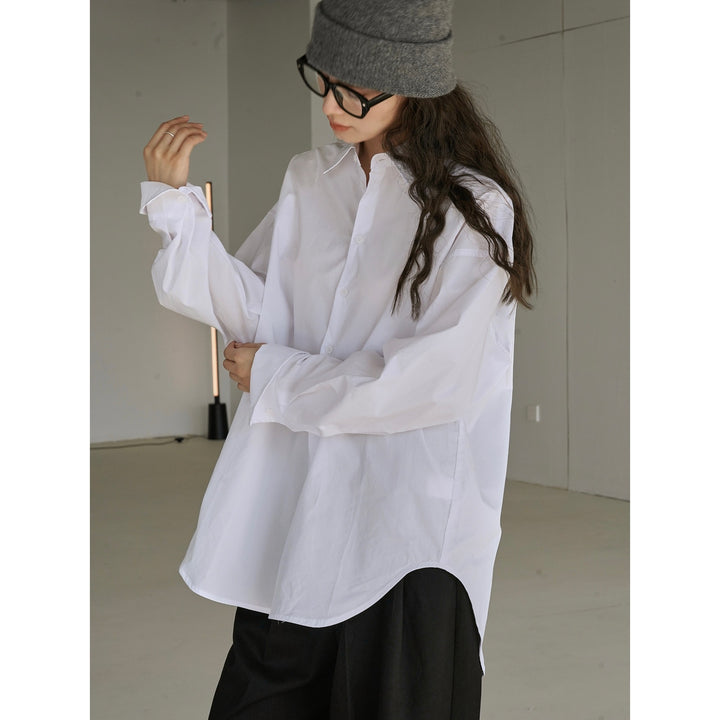 Women Extra Wide Cotton Poplin Shirt in Tunic Look with Extended Back Amarae