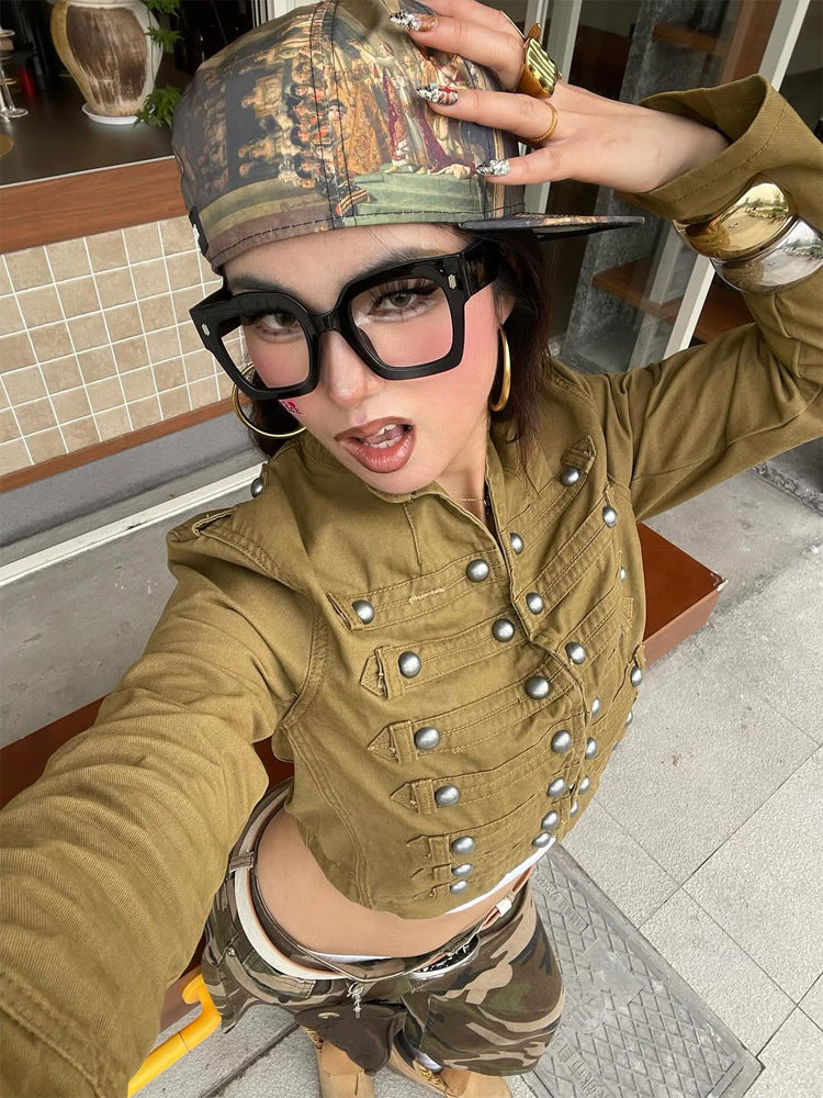 Women short-cut military-inspired cargo jacket with decorative button placket Amarae