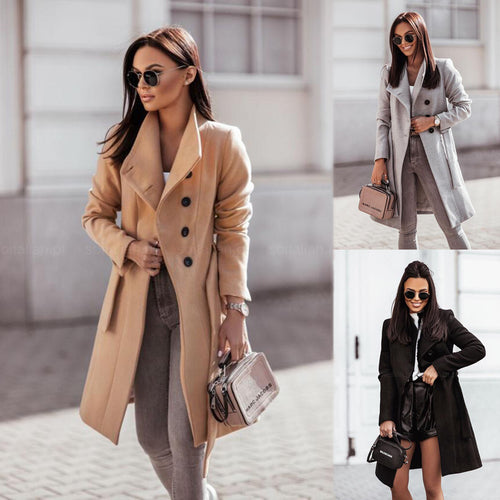Manteau long féminin à la mode avec coupe cintrée Chic & Stil