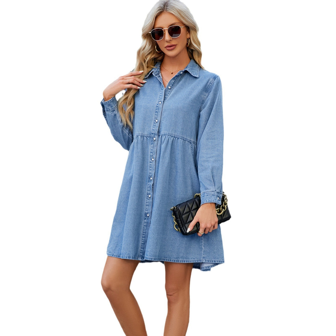 Denim shirt dress for women with practical side pockets and fitted cut Lune London
