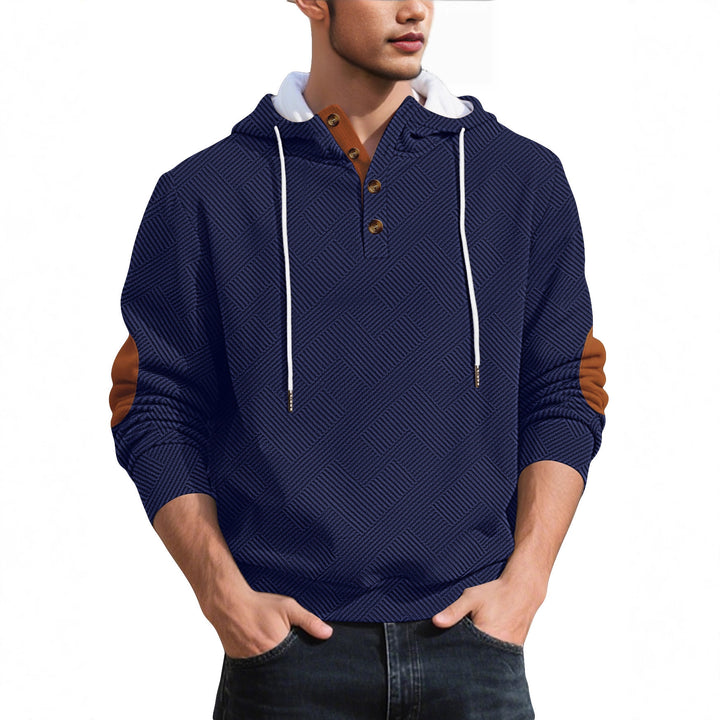 Trendy hooded sweater for men in textured material with chic and stylish accents