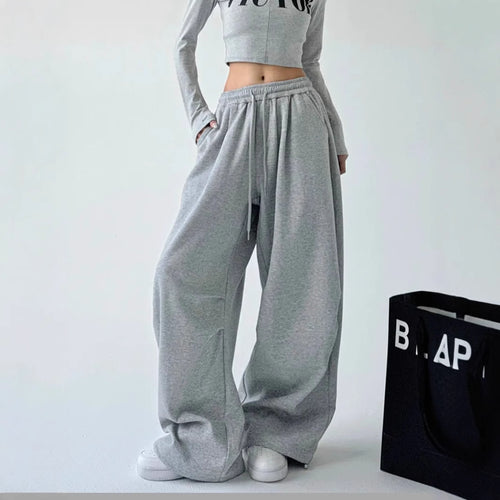 Wide sweatpants for women with elastic waistband and relaxed fit Amarae
