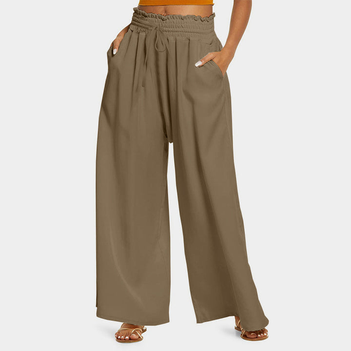 Wide leg pants for women with elastic waistband and side pockets Lune London