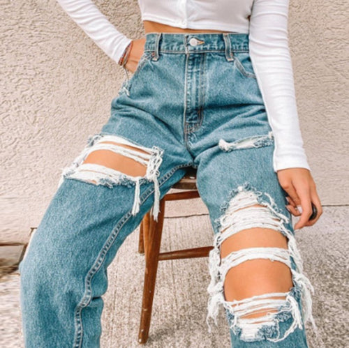 Women Vintage High-Waist Destroyed Jeans with Frayed Details Amarae