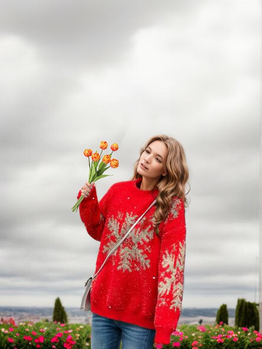 Oversized knit sweater for women with festive design Lune London