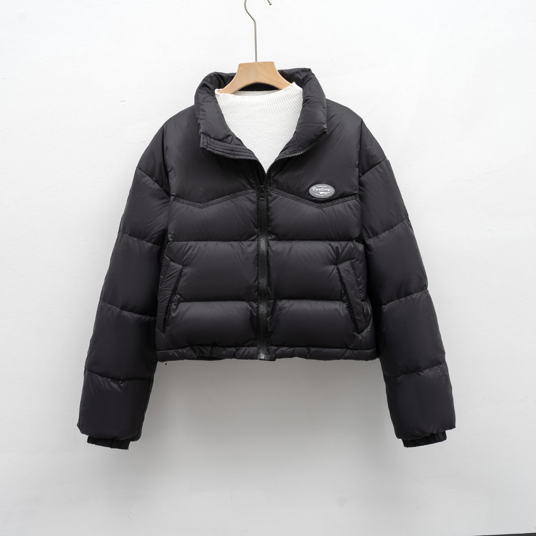 Modern quilted jacket for women, cropped fit, with high collar and practical zipper Lune London