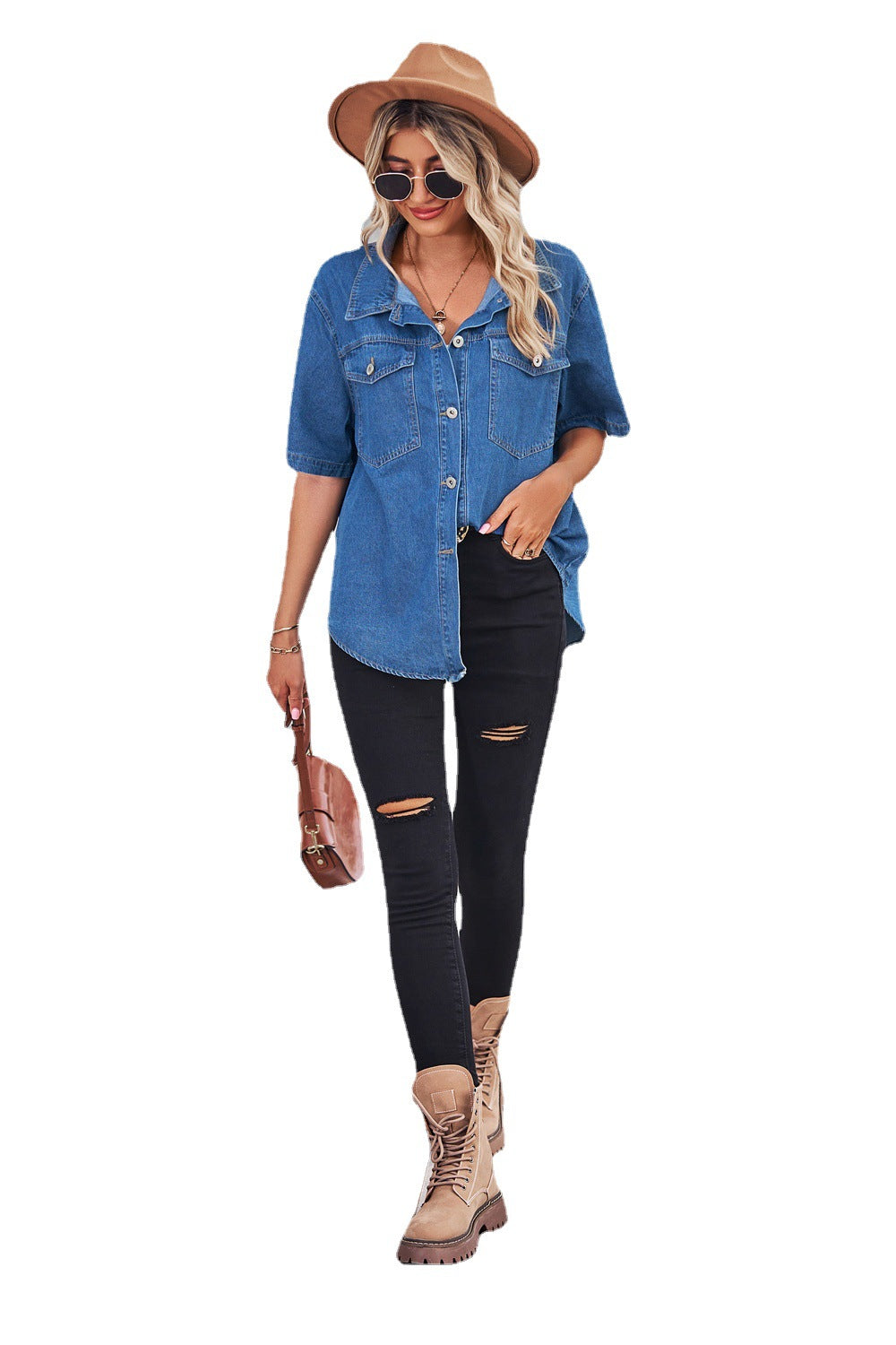 Casual denim jacket for women with practical chest pockets and modern cut Lune London